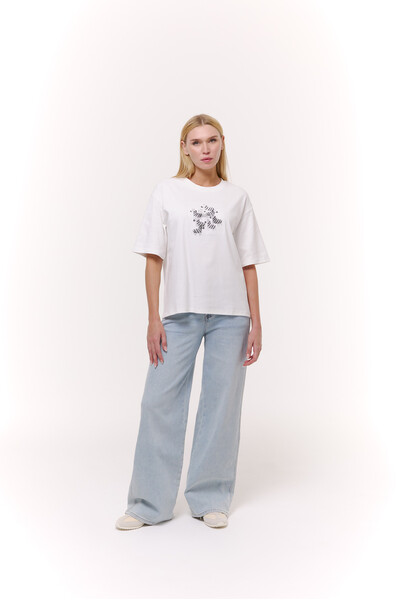 Футболка з принтом Біла